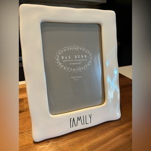 Rae Dunn “family” picture frame